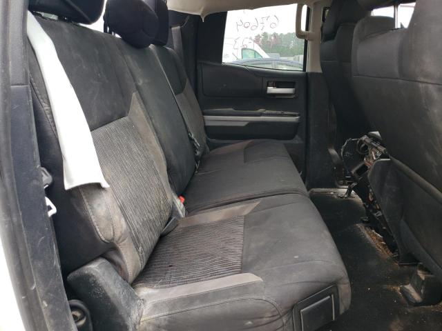 5TFRM5F18FX094816 - 2015 TOYOTA TUNDRA DOUBLE CAB SR/SR5 WHITE photo 10