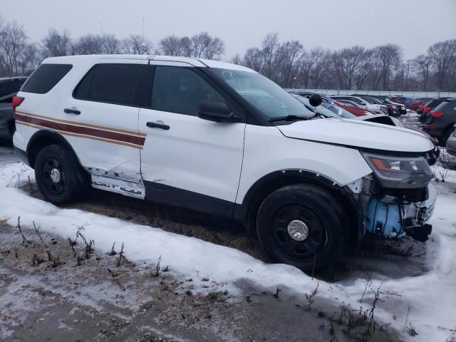 1FM5K8AR2HGE02175 - 2017 FORD EXPLORER POLICE INTERCEPTOR أبيض صورة 4
