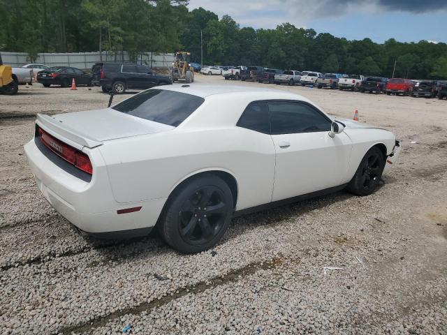 2C3CDYAG8DH676312 - 2013 DODGE CHALLENGER SXT WHITE photo 3