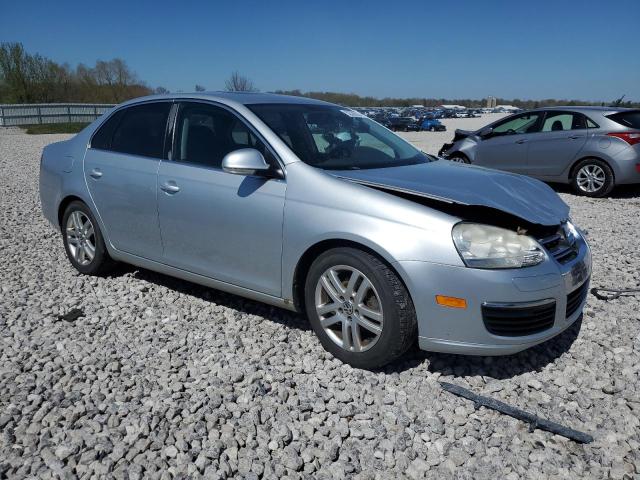 3VWRL7AJ0AM015172 - 2010 VOLKSWAGEN JETTA TDI GRAY photo 4