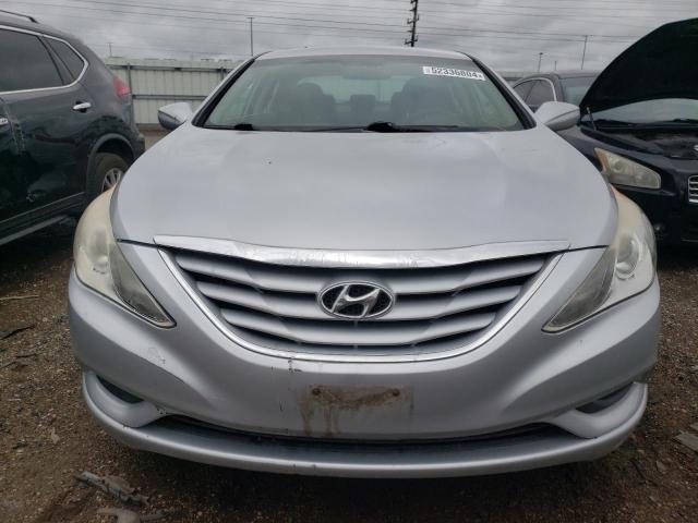 5NPEB4AC8BH227782 - 2011 HYUNDAI SONATA GLS SILVER photo 5