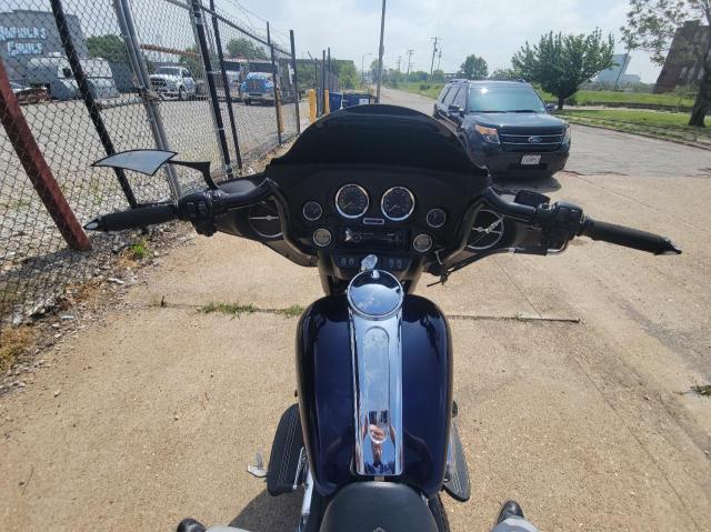 1HD1FCW121Y611847 - 2001 HARLEY-DAVIDSON FLHTCUI 蓝色 照片 9