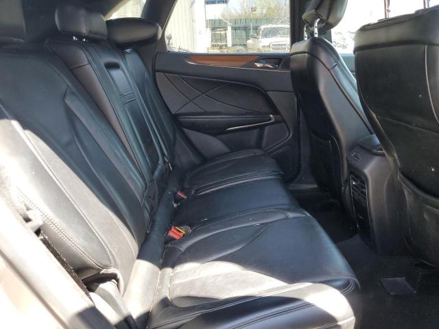 5LMCJ3D93GUJ24036 - 2016 LINCOLN MKC RESERVE GRAY photo 10