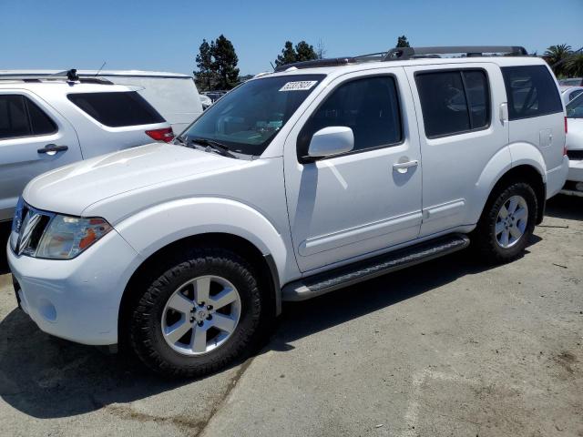 5N1AR18U88C612895 - 2008 NISSAN PATHFINDER S WHITE photo 1