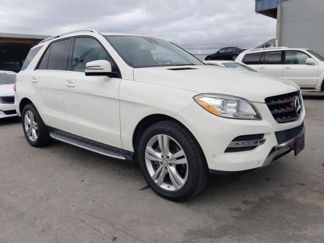 4JGDA5HB9DA121431 - 2013 MERCEDES-BENZ ML 350 4MATIC WHITE photo 4