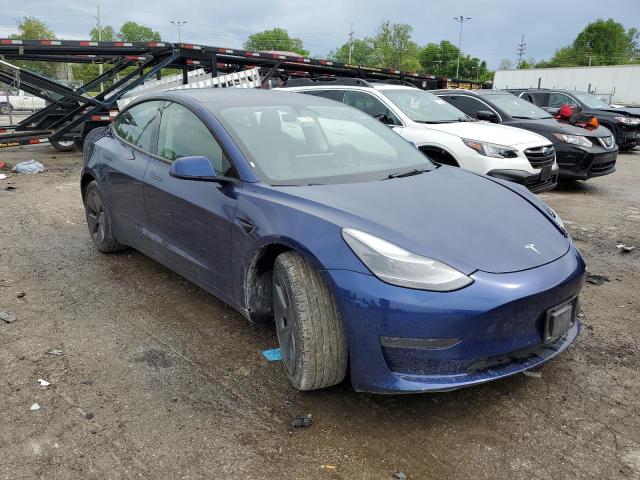 5YJ3E1EA8NF369106 - 2022 TESLA MODEL 3 BLUE photo 4