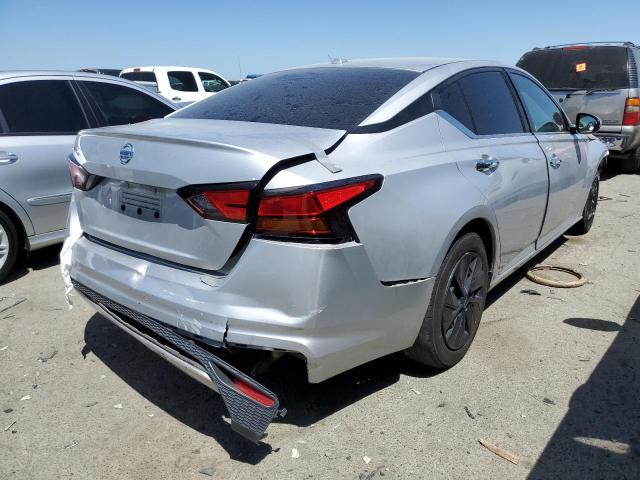 1N4BL4BV8LC133159 - 2020 NISSAN ALTIMA S SILVER photo 3