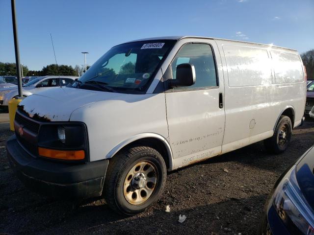 1GCSGAFX9B1123839 - 2011 CHEVROLET EXPRESS G1 WHITE photo 1