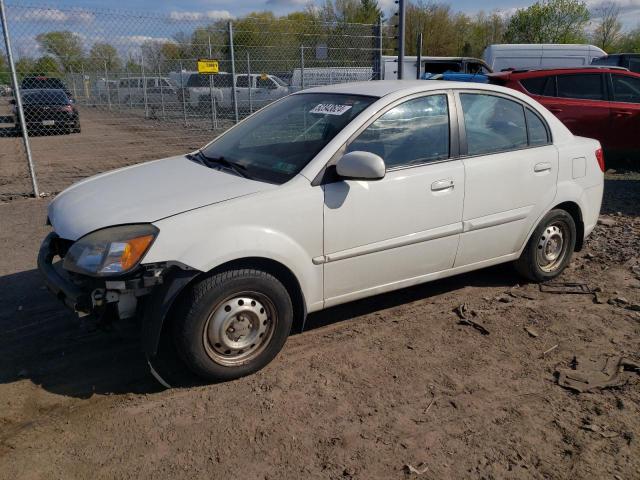 KNADH4A35B6960762 - 2011 KIA RIO BASE WHITE photo 1