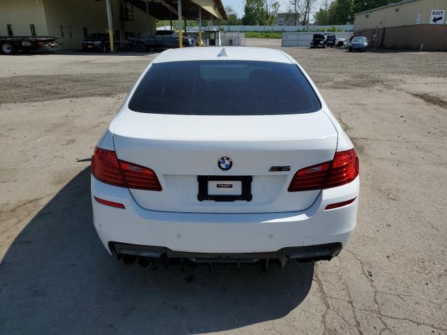 WBSFV9C56FD594630 - 2015 BMW M5 WHITE photo 6