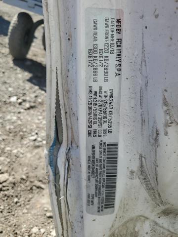 ZFBHRFAB5K6M16897 - 2019 RAM PROMASTER WHITE photo 12