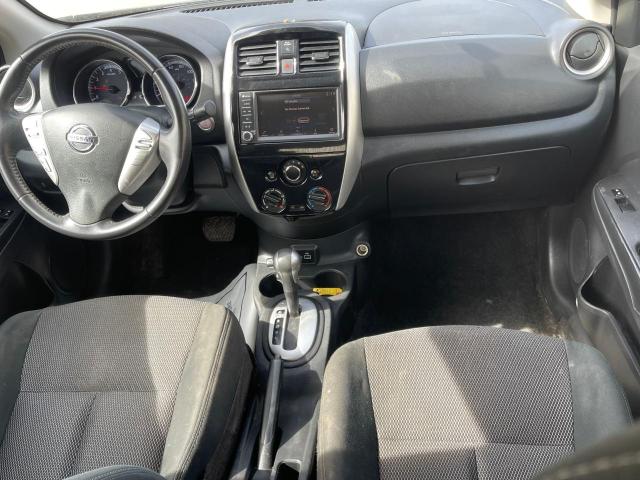 3N1CN7AP2KL877469 - 2019 NISSAN VERSA S GRAY photo 9