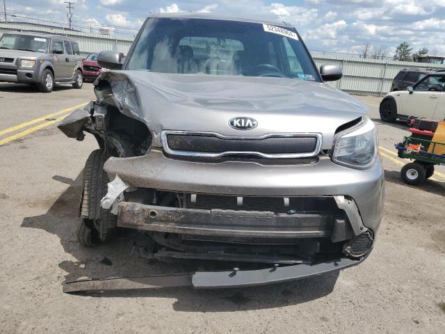 KNDJN2A21F7144254 - 2015 KIA SOUL GRAY photo 5