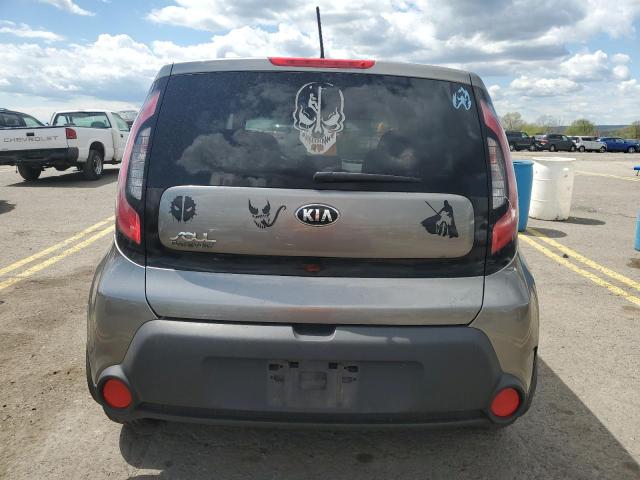 KNDJN2A21F7144254 - 2015 KIA SOUL GRAY photo 6