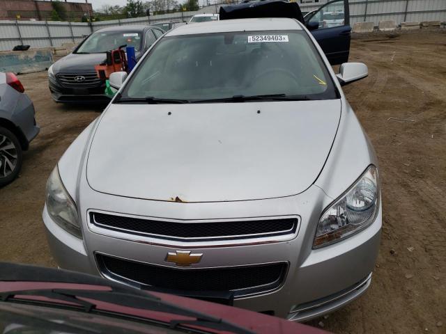 1G1ZC5E01CF166073 - 2012 CHEVROLET MALIBU 1LT 银色 照片 5