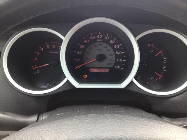 3TMJU62N47M042408 - 2007 TOYOTA TACOMA DOUBLE CAB PRERUNNER WHITE photo 8