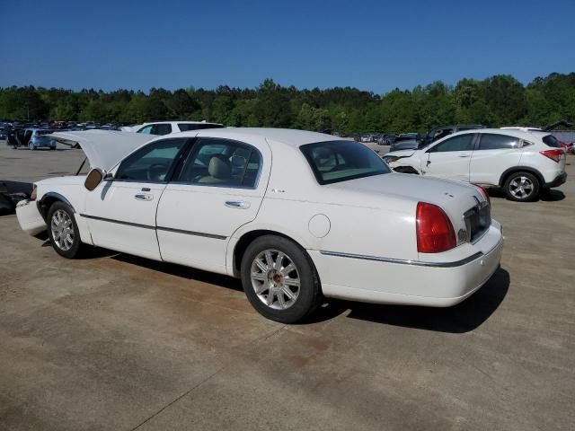 1LNHM81W34Y679760 - 2004 LINCOLN TOWN CAR EXECUTIVE Weiß Foto 2
