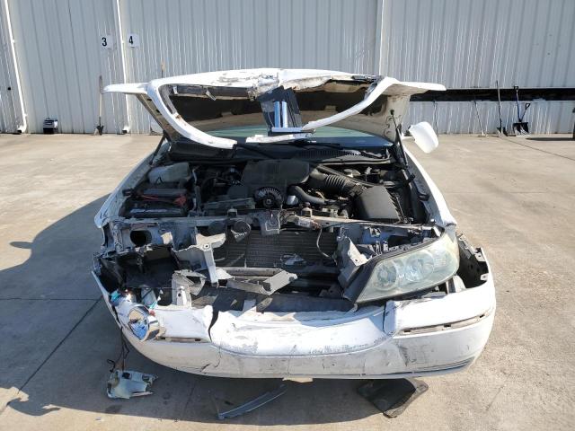 1LNHM81W34Y679760 - 2004 LINCOLN TOWN CAR EXECUTIVE Weiß Foto 5
