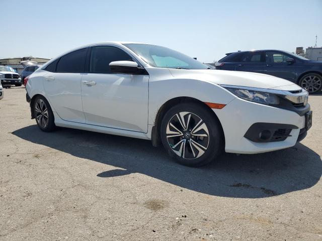 JHMFC1F79JX003384 - 2018 HONDA CIVIC EXL WHITE photo 4