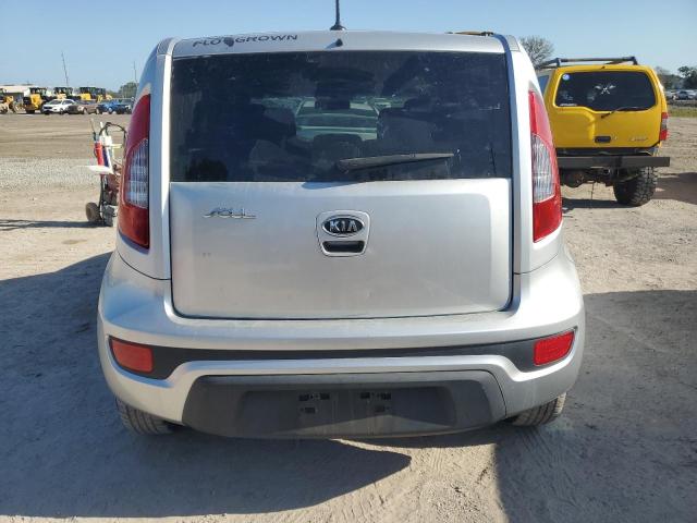 KNDJT2A57C7446577 - 2012 KIA SOUL SILVER photo 6