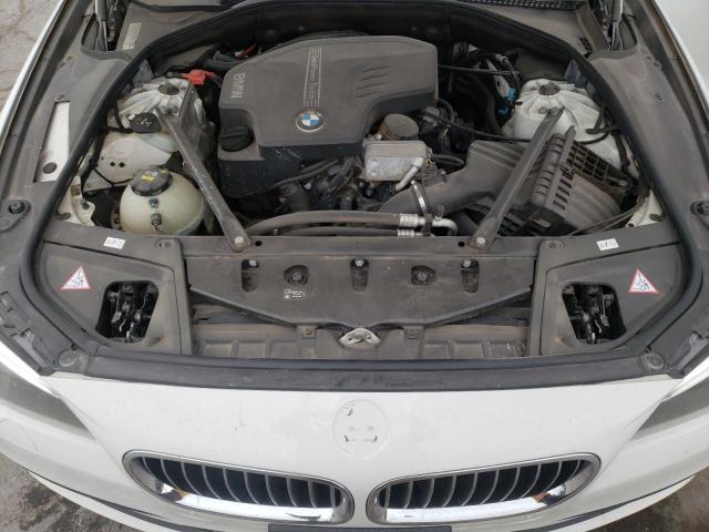 WBA5A5C52GD528324 - 2016 BMW 528 I WHITE photo 11