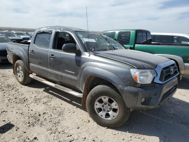 3TMLU4EN0FM200363 - 2015 TOYOTA TACOMA DOUBLE CAB Сұр фото 4