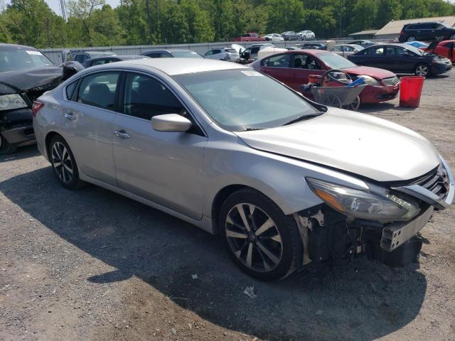 1N4BL3AP8HC140780 - 2017 NISSAN ALTIMA 3.5SL SILVER photo 4