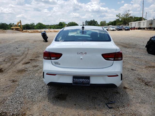 3KPA24AD4PE541903 - 2023 KIA RIO LX WHITE photo 6