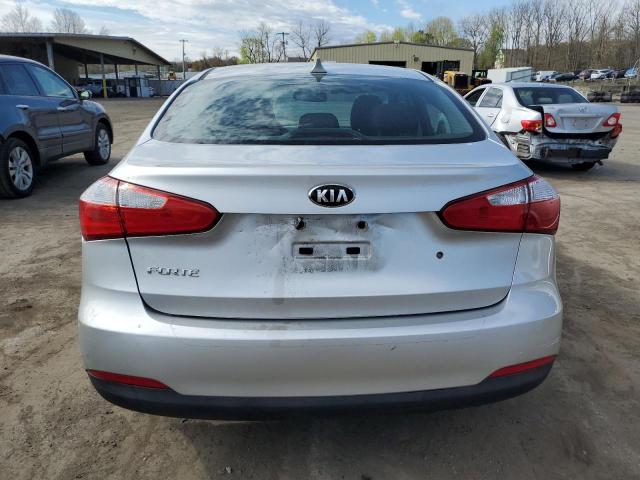 KNAFK4A65E5192652 - 2014 KIA FORTE LX SILVER photo 6