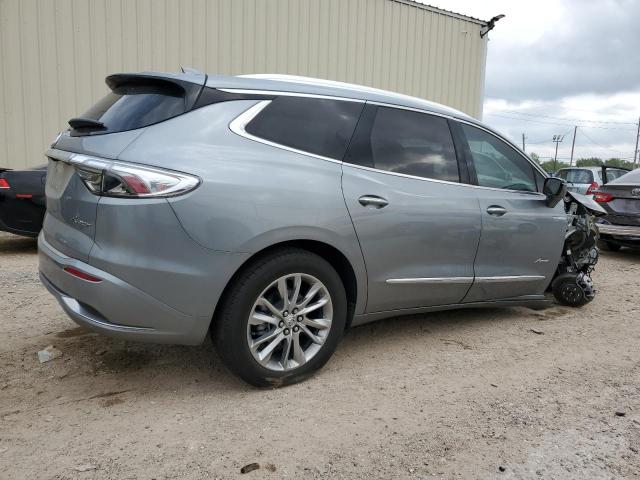 5GAERDKW1PJ196184 - 2023 BUICK ENCLAVE AVENIR ვერცხლისფერი ფოტო 3