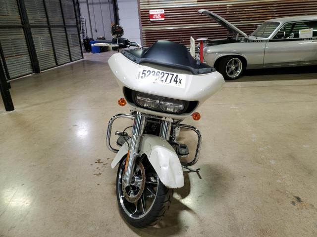 1HD1KHC18NB601281 - 2022 HARLEY-DAVIDSON FLTRX 白色 照片 2