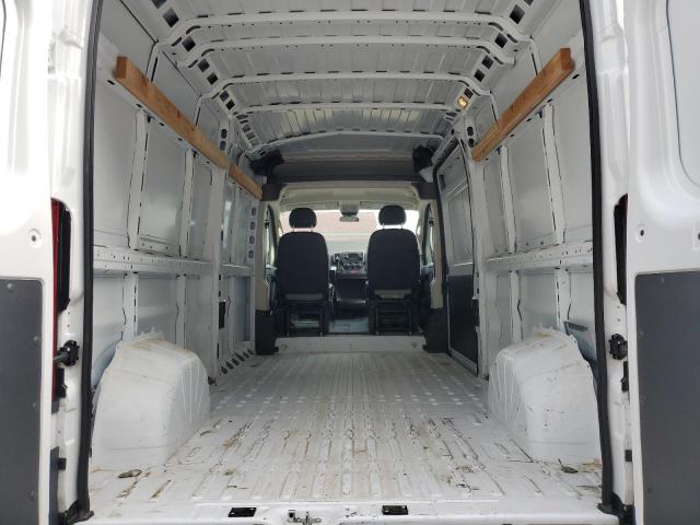 3C6TRVDGXJE125773 - 2018 RAM PROMASTER 2500 HIGH WHITE photo 10