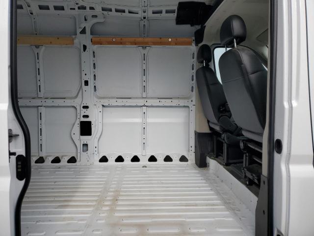3C6TRVDGXJE125773 - 2018 RAM PROMASTER 2500 HIGH WHITE photo 11