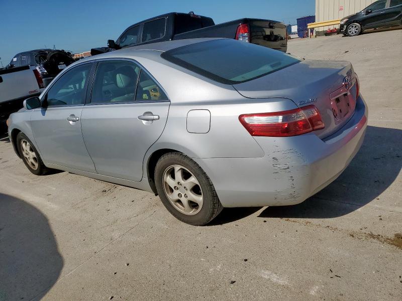 4T1BE46K07U139344 - 2007 TOYOTA CAMRY CE 银色 照片 2