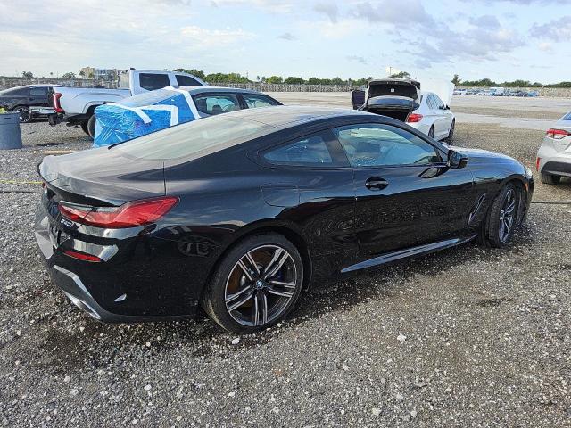 WBAAE4C00SCS15790 - 2025 BMW 840XI BLACK photo 3