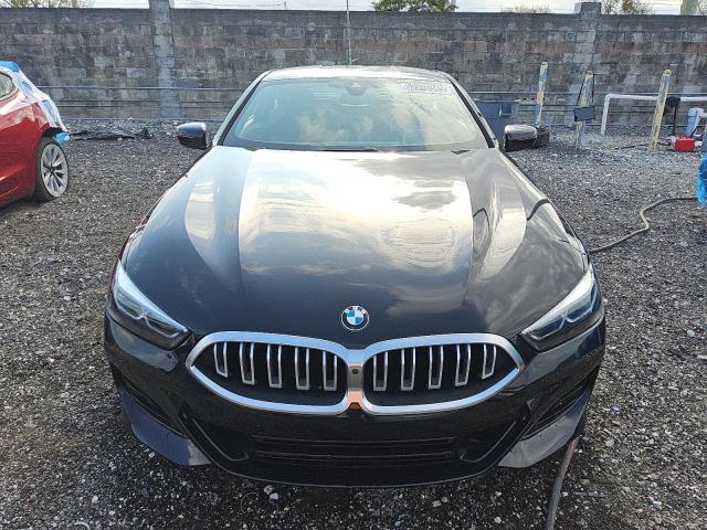 WBAAE4C00SCS15790 - 2025 BMW 840XI BLACK photo 5