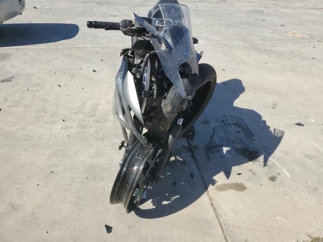 ML5EXER12RDAC2607 - 2024 KAWASAKI EX650 R BLACK photo 2