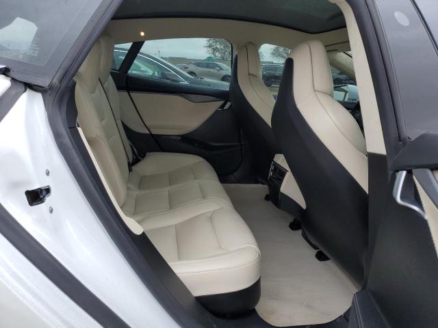 5YJSA1E29JF265637 - 2018 TESLA MODEL S WHITE photo 10