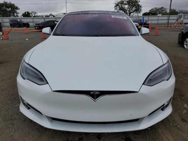 5YJSA1E29JF265637 - 2018 TESLA MODEL S WHITE photo 5