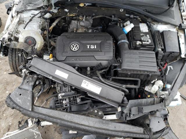 3VW6T7AUXKM030809 - 2019 VOLKSWAGEN GTI S WHITE photo 11