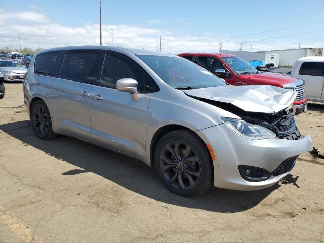 2C4RC1FG6JR227838 - 2018 CHRYSLER PACIFICA TOURING PLUS Մոխրագույն լուսանկար 4