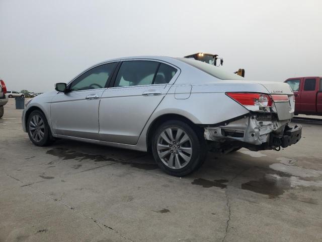 1HGCP3F87BA030585 - 2011 HONDA ACCORD EXL SILVER photo 2