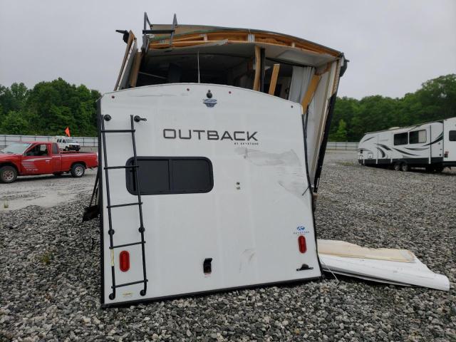 4YDT22126MB456000 - 2021 KEYSTONE OUTBACK TWO TONE photo 9