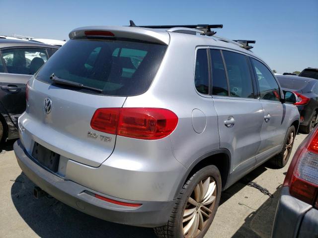 WVGAV7AXXCW517880 - 2012 VOLKSWAGEN TIGUAN S SILVER photo 3