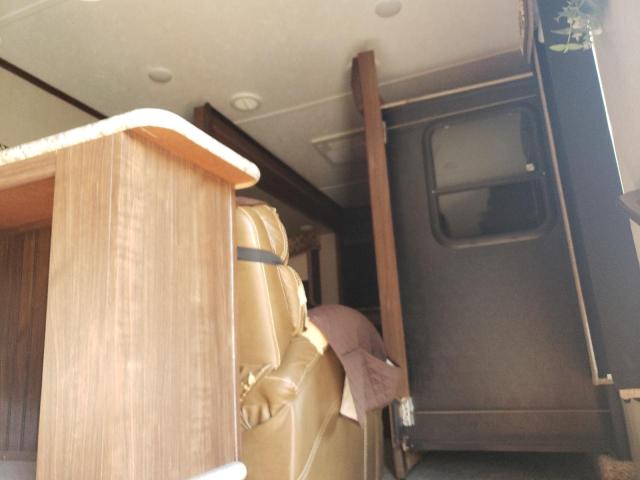 4YDF37527GA741624 - 2016 KEYSTONE MONTANA TAN photo 5