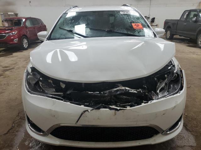 2C4RC1BGXJR210773 - 2018 CHRYSLER PACIFICA TOURING L WHITE photo 5