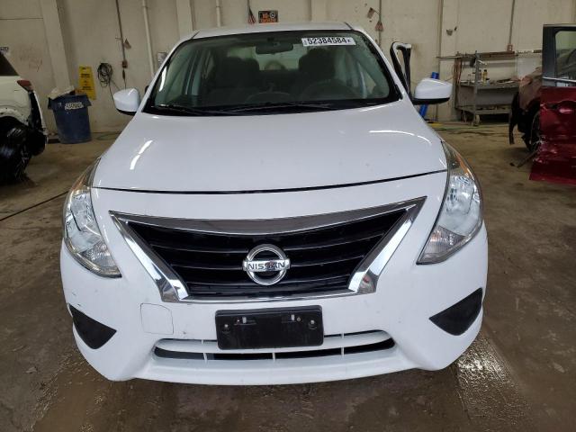 3N1CN7AP5HL870203 - 2017 NISSAN VERSA S WHITE photo 5