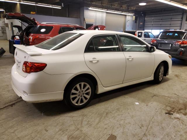 1NXBU4EE6AZ272583 - 2010 TOYOTA COROLLA BASE WHITE photo 3