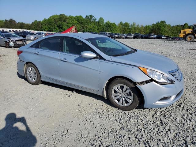 5NPEB4AC2DH509452 - 2013 HYUNDAI SONATA GLS BLUE photo 4