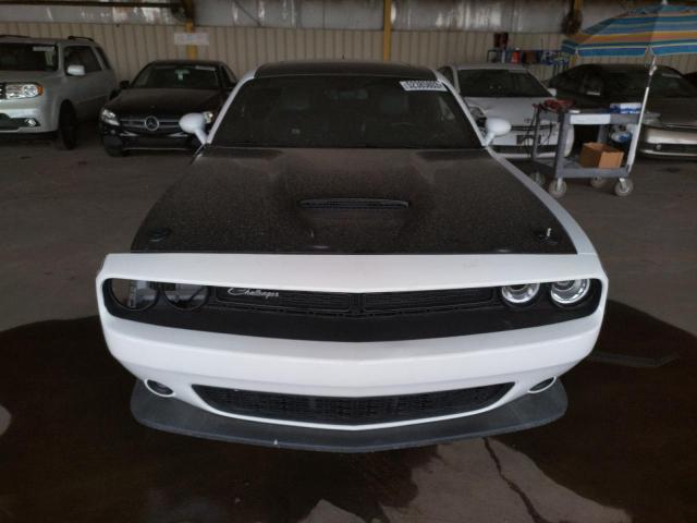 2C3CDZFJ7JH112379 - 2018 DODGE CHALLENGER R/T 392 WHITE photo 5